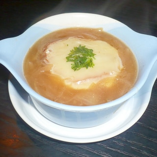 トロ～り～うちの簡単オニオングラタンスープ